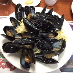 Mussels With Linguine